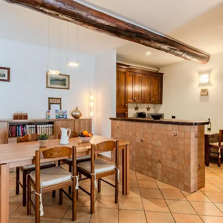 Lungolago By Interhome * Lecco