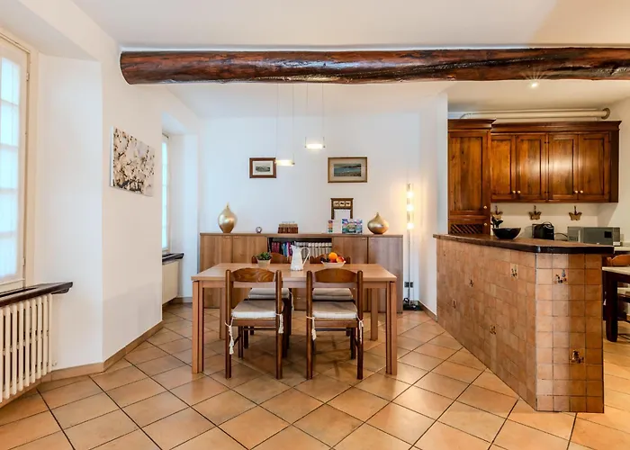 Lungolago By Interhome