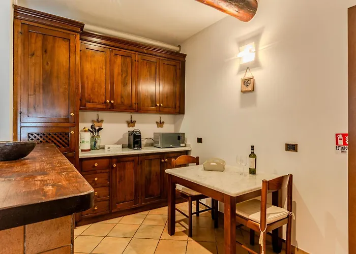 Lungolago By Interhome Lejlighed Lecco