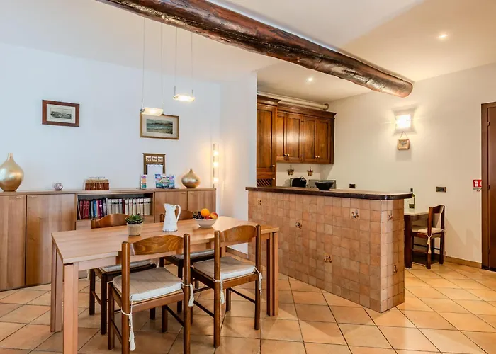 Lungolago By Interhome * Lecco