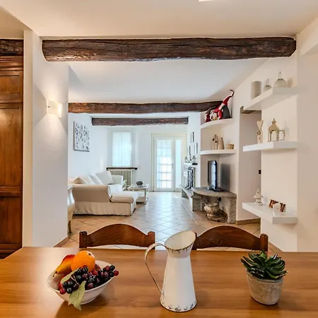 Apartament Lungolago By Interhome